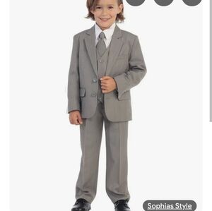 Boys Light Gray 5-Piece Suit
